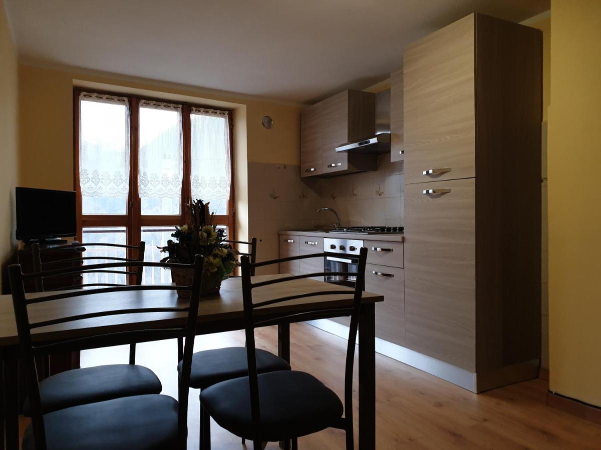 Appartamento Casa le rondini Mezzenile Esterno foto