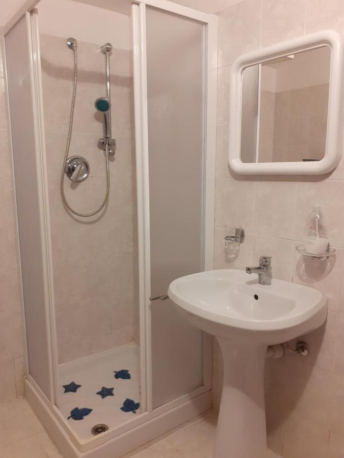 Appartamento Casa le rondini Mezzenile Esterno foto